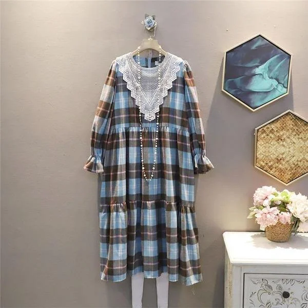 New Plaid Dress Hollow Out Lace Patchwork Women Casual Spring Fashion O Neck Collar Pullover